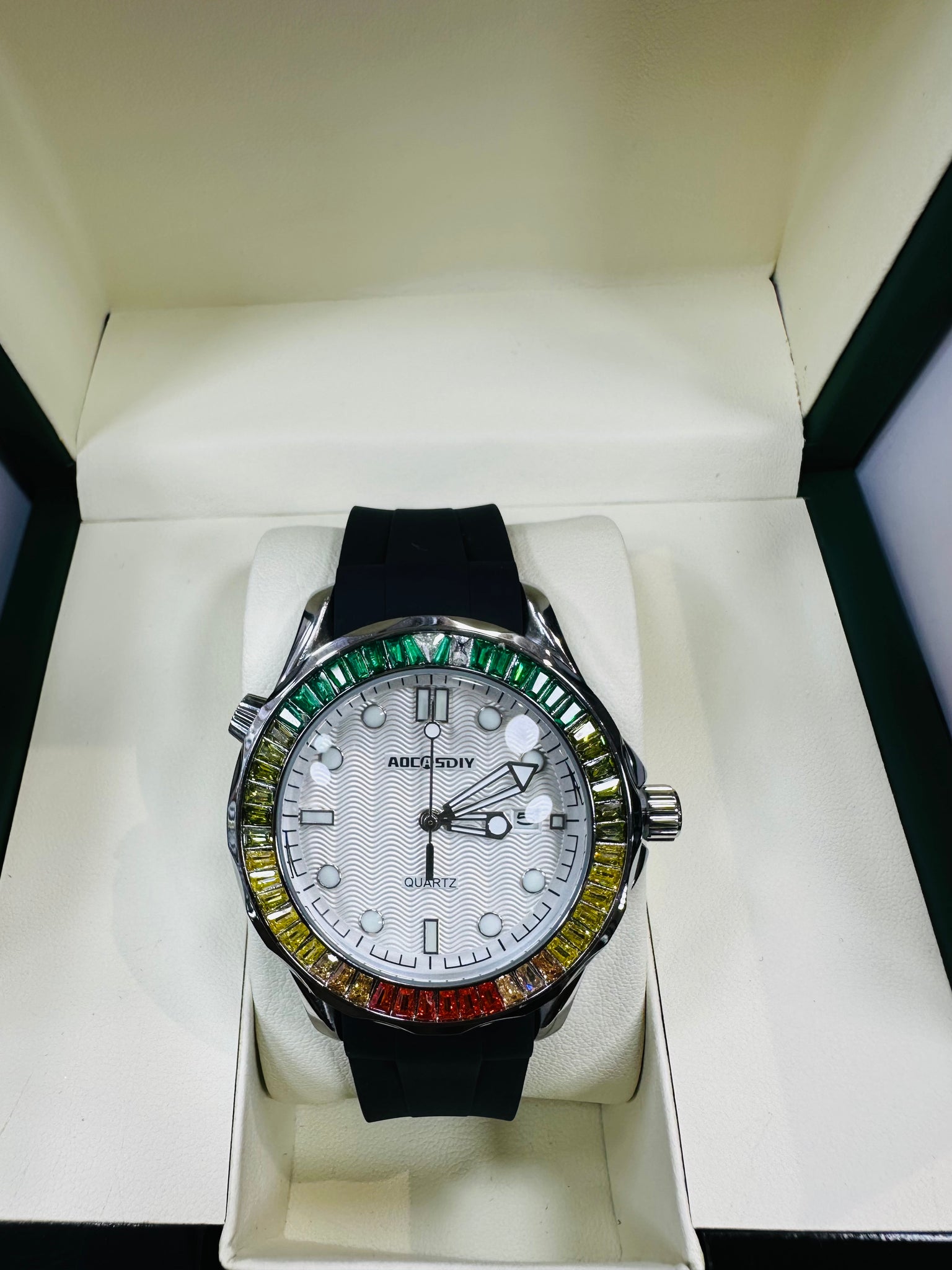 AOCASDIY Original brand silicon strap premium watch by MWC