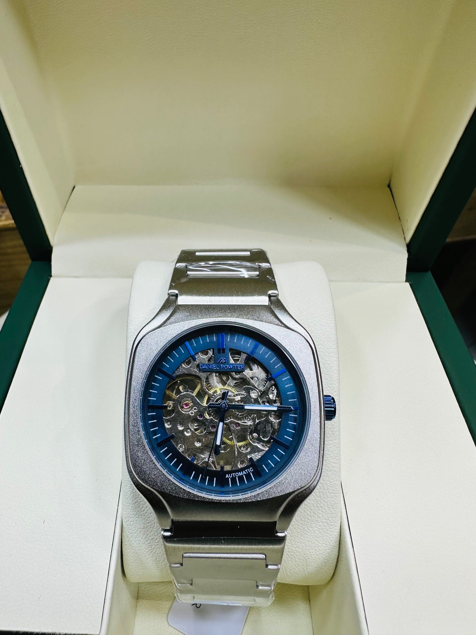 Daniel Powter 100% original full Automatic watch by MWC