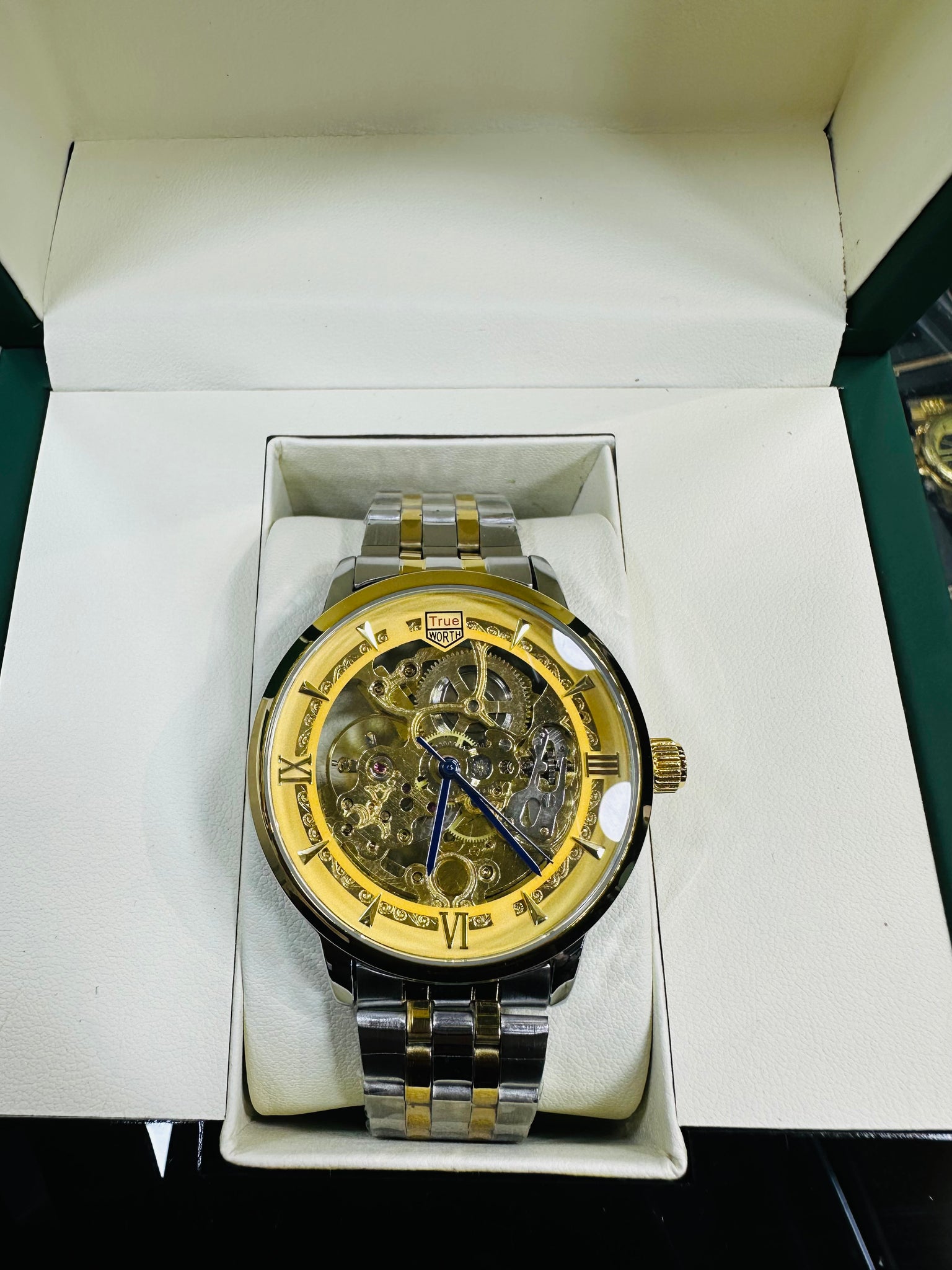 True worth 100%original premium quality Automatic movement watch by MWC