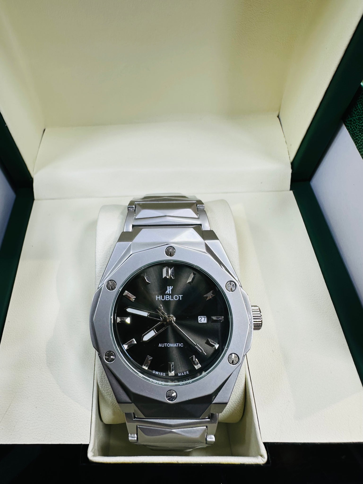 HB diamond cut new Arrival by MWC
