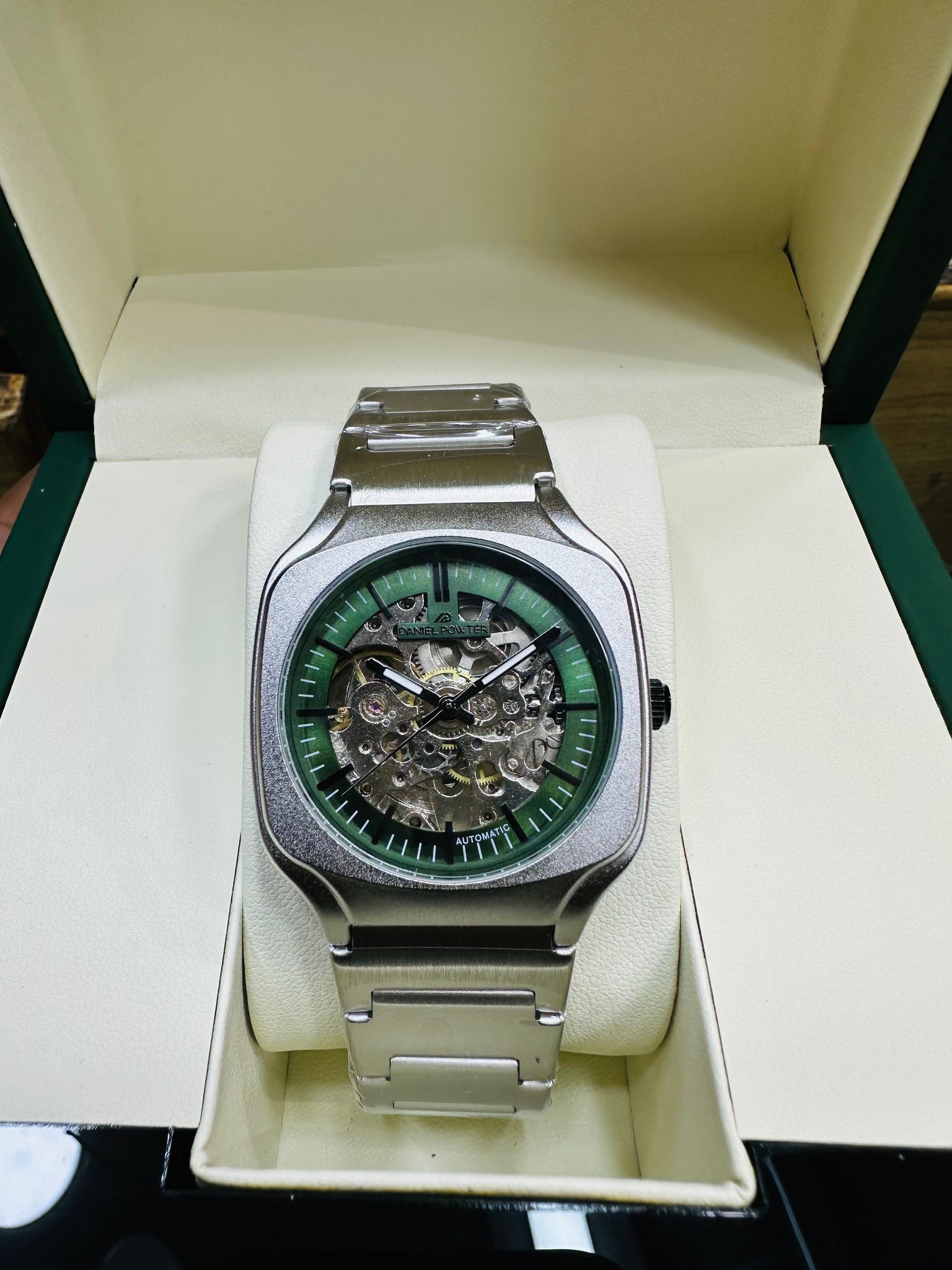 Daniel Powter 100% original full Automatic watch by MWC