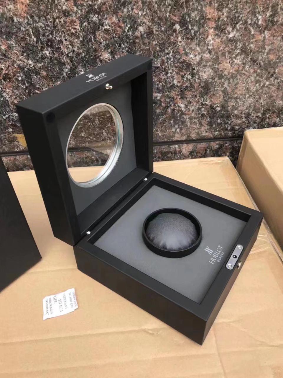 HB premium box packaging