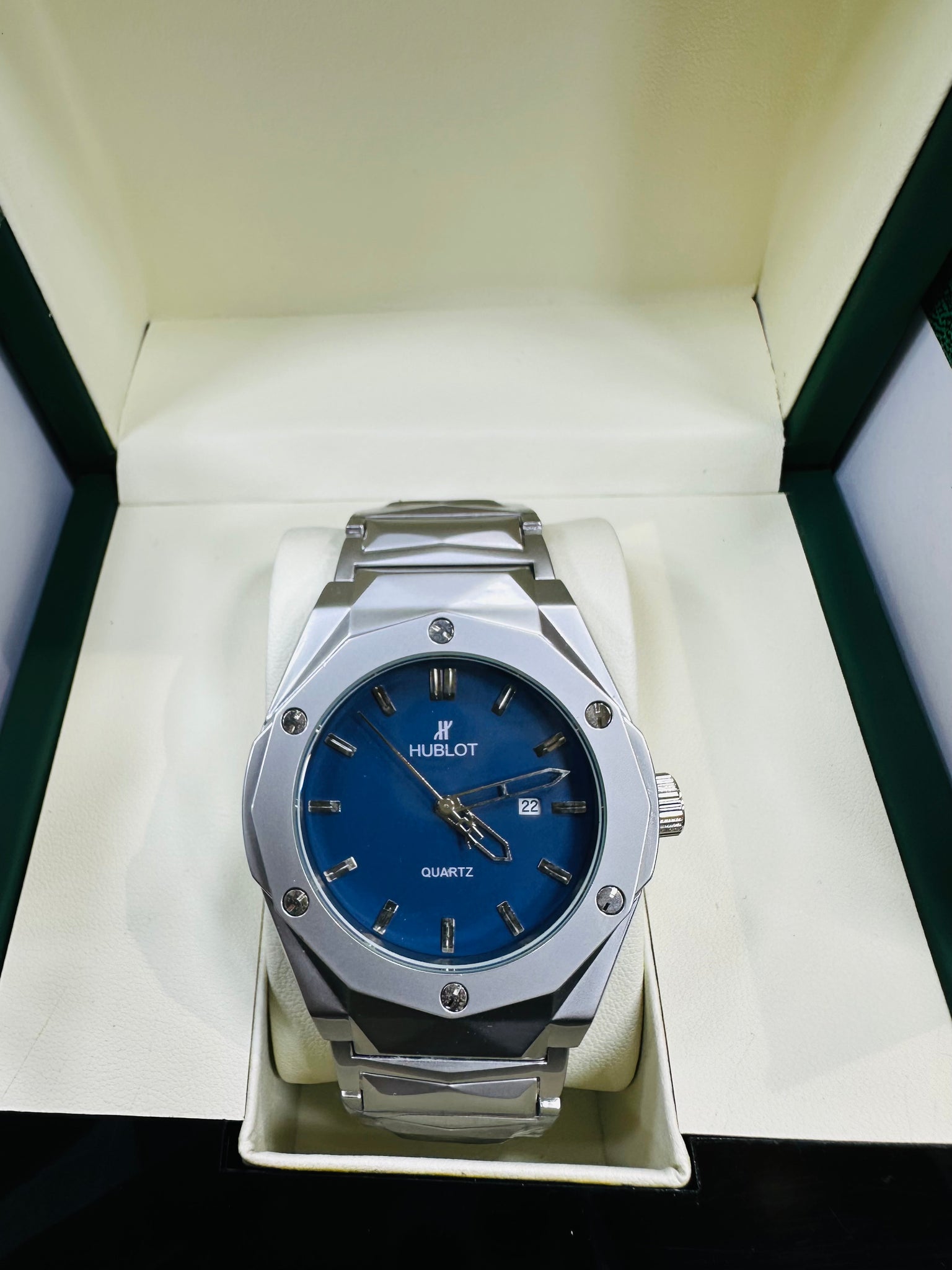 HB diamond cut new Arrival by MWC